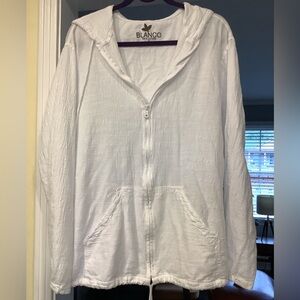 White Zip-Up Hoodie Size XL